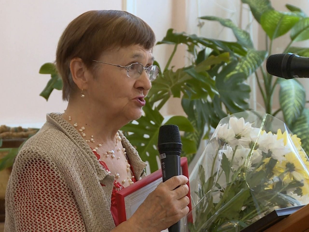 Антонина Тихоновна Смирнова отмечает 80-летие