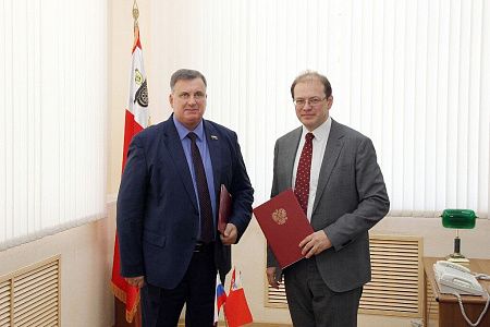 СмолГУ и Смоленский городской Совет подписали соглашение о взаимодействии